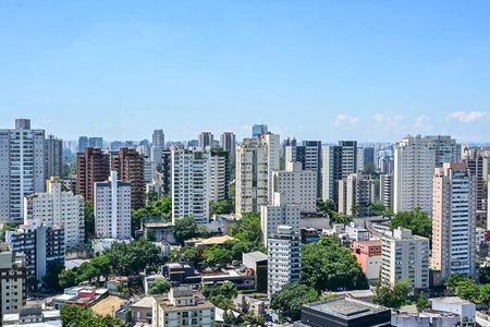 Apartamento à venda com 222m², 4 quartos e 4 vagasVista da Suíte 3