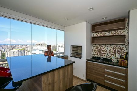 Apartamento à venda com 222m², 4 quartos e 4 vagasVaranda