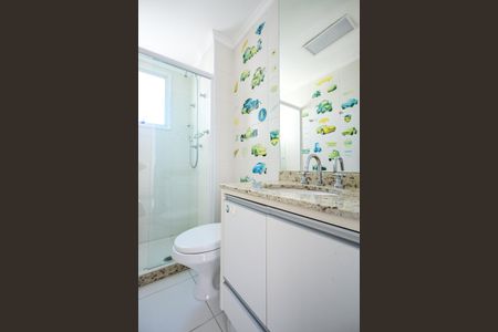 Apartamento à venda com 222m², 4 quartos e 4 vagasBanheiro Suíte 2