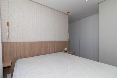 Apartamento para alugar com 68m², 2 quartos e 1 vagaSuíte