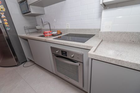 Apartamento para alugar com 68m², 2 quartos e 1 vagaCozinha e Área de Serviço