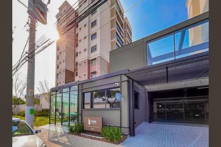 Apartamento para alugar com 68m², 2 quartos e 1 vagaFachada e Portaria