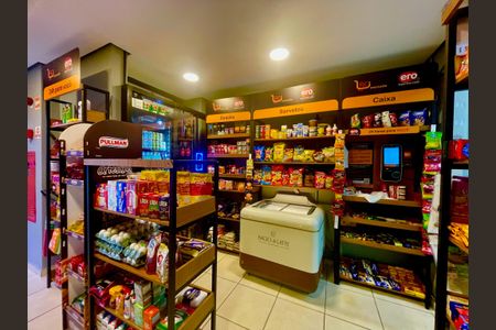 Apartamento para alugar com 55m², 2 quartos e 1 vagaMini mercado