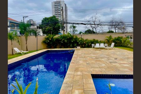 Apartamento para alugar com 55m², 2 quartos e 1 vagaÁrea comum - Piscina