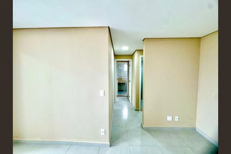 Apartamento para alugar com 55m², 2 quartos e 1 vagaCorredor