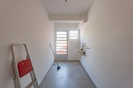 Casa para alugar com 90m², 2 quartos e 1 vagaÁrea de Serviço