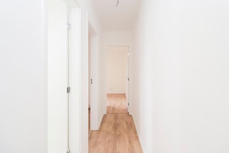 Apartamento para alugar com 44m², 2 quartos e sem vaga Apartamento para alugar com 44m², 2 quartos e sem vagaCorredor