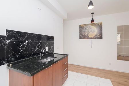 Apartamento para alugar com 44m², 2 quartos e sem vaga Apartamento para alugar com 44m², 2 quartos e sem vagaCozinha e Área de Serviço