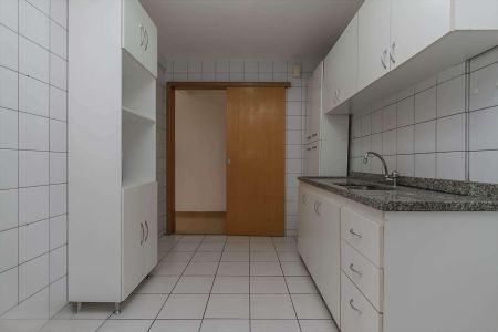 Apartamento para alugar com 3 quartos, 90m² em Vila Paris, Belo Horizonte
