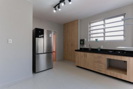 Apartamento à venda com 110m², 2 quartos e sem vaga Apartamento à venda com 110m², 2 quartos e sem vagaCozinha