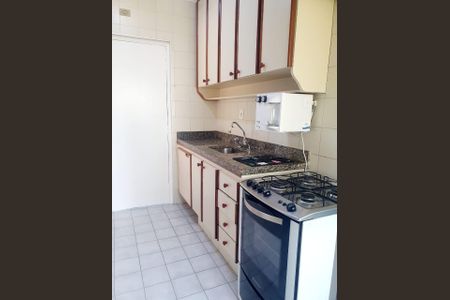 Cozinha de apartamento à venda com 2 quartos, 72m² em Taquaral, Campinas