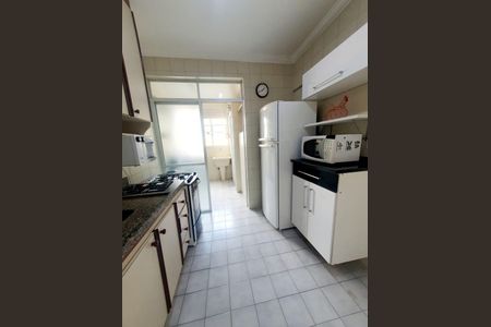 Cozinha de apartamento à venda com 2 quartos, 72m² em Taquaral, Campinas