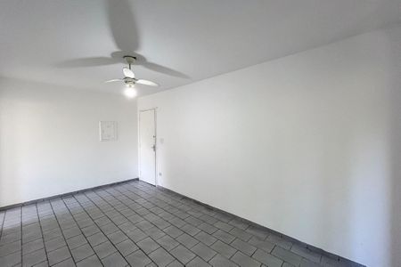 Sala de apartamento para alugar com 1 quarto, 70m² em Jardim Patente Novo, São Paulo