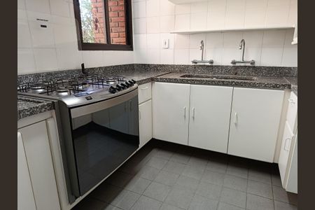Apartamento à venda com 217m², 4 quartos e 3 vagasCozinha