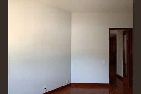Apartamento à venda com 4 quartos, 217m² em Sumarezinho, São Paulo