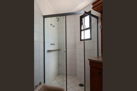 Apartamento à venda com 217m², 4 quartos e 3 vagasBanheiro da Suíte