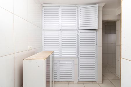 Casa para alugar com 180m², 2 quartos e 2 vagas Casa para alugar com 180m², 2 quartos e 2 vagasQuarto de Serviço