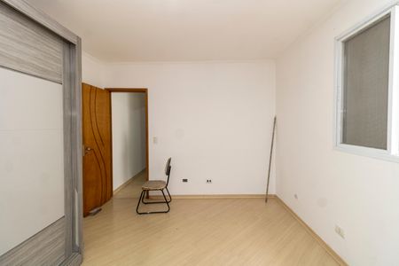 Casa para alugar com 180m², 2 quartos e 2 vagas Casa para alugar com 180m², 2 quartos e 2 vagasSuíte