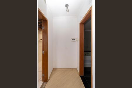 Casa para alugar com 180m², 2 quartos e 2 vagas Casa para alugar com 180m², 2 quartos e 2 vagasSuíte