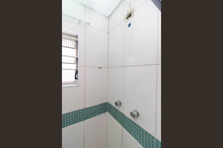 Casa para alugar com 180m², 2 quartos e 2 vagas Casa para alugar com 180m², 2 quartos e 2 vagasBanheiro Social