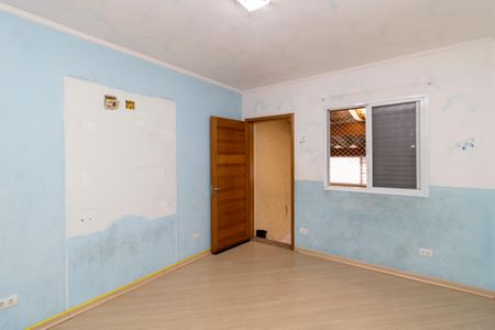 Casa para alugar com 180m², 2 quartos e 2 vagas Casa para alugar com 180m², 2 quartos e 2 vagasQuarto