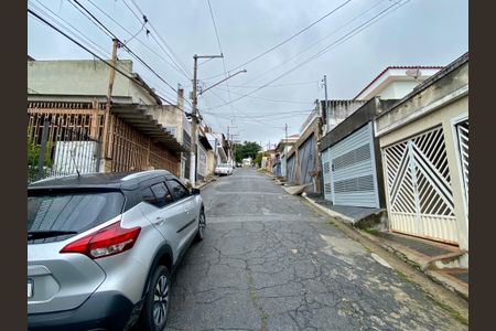Casa para alugar com 180m², 2 quartos e 2 vagas Casa para alugar com 180m², 2 quartos e 2 vagasVista da Rua
