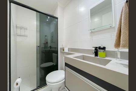 Apartamento para alugar com 60m², 2 quartos e 2 vagas Apartamento para alugar com 60m², 2 quartos e 2 vagasBanheiro 2