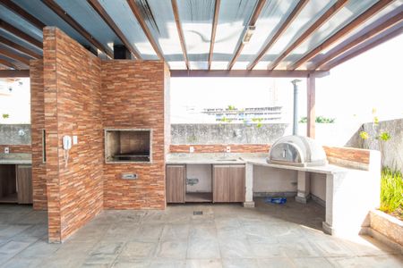 Apartamento para alugar com 60m², 2 quartos e 2 vagas Apartamento para alugar com 60m², 2 quartos e 2 vagasÁrea comum - Churrasqueira