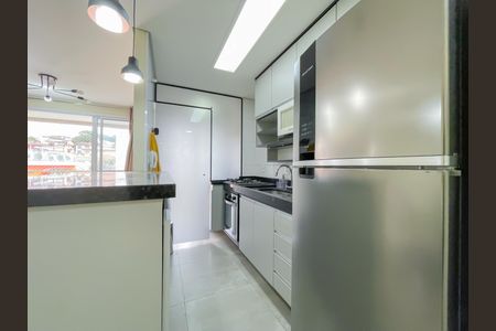 Apartamento para alugar com 60m², 2 quartos e 2 vagas Apartamento para alugar com 60m², 2 quartos e 2 vagasCozinha