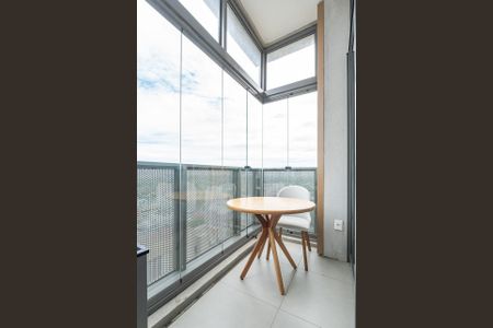 Apartamento à venda com 1 quarto, 40m² em Indianópolis, São Paulo