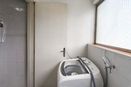 Apartamento à venda com 72m², 2 quartos e 1 vaga Apartamento à venda com 72m², 2 quartos e 1 vagaÁrea de Serviço