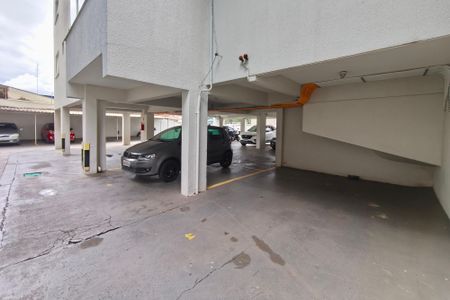 Apartamento à venda com 72m², 2 quartos e 1 vaga Apartamento à venda com 72m², 2 quartos e 1 vagaÁrea comum - Garagem