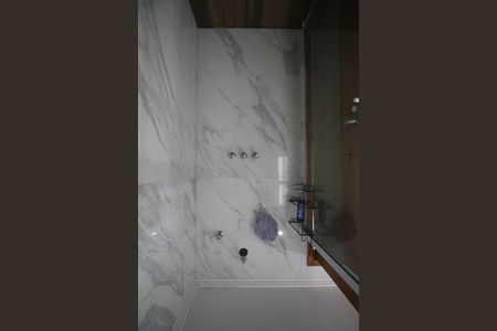 Apartamento para alugar com 114m², 3 quartos e 2 vagasBanheiro suíte 