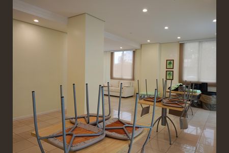 Apartamento para alugar com 114m², 3 quartos e 2 vagas Apartamento para alugar com 114m², 3 quartos e 2 vagasÁrea comum - Salão de festas