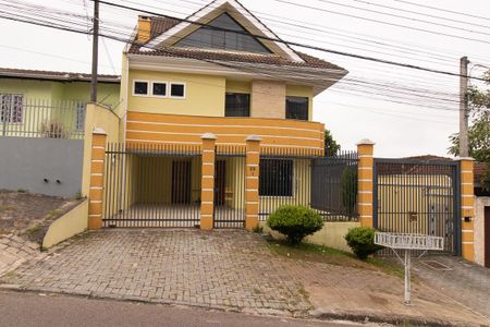 Casa para alugar com 191m², 3 quartos e 2 vagasFachada