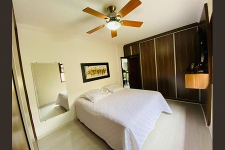 Quarto de casa à venda com 4 quartos, 360m² em Novo das Indústrias, Belo Horizonte