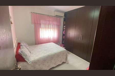 Quarto de casa à venda com 4 quartos, 360m² em Novo das Indústrias, Belo Horizonte
