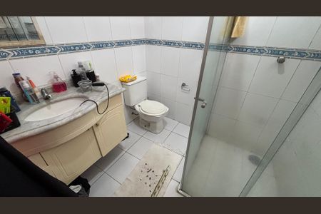 Casa para alugar com 238m², 2 quartos e 2 vagas Casa para alugar com 238m², 2 quartos e 2 vagasBanheiro da Suíte 2