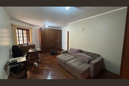 Casa para alugar com 238m², 2 quartos e 2 vagas Casa para alugar com 238m², 2 quartos e 2 vagasSuite