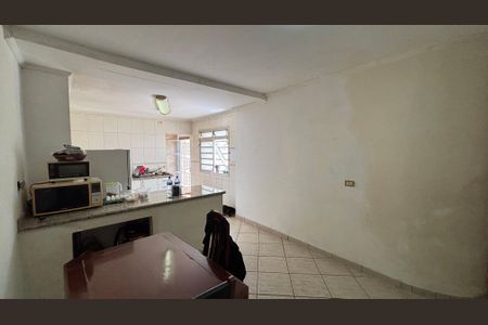 Casa para alugar com 238m², 2 quartos e 2 vagas Casa para alugar com 238m², 2 quartos e 2 vagasCozinha