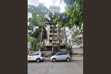 Apartamento à venda com 135m², 3 quartos e 2 vagasFachada