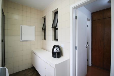 Apartamento à venda com 135m², 3 quartos e 2 vagasÁrea de Serviço