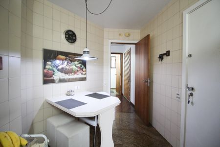 Apartamento à venda com 135m², 3 quartos e 2 vagasCozinha