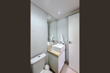 Apartamento à venda com 83m², 2 quartos e 2 vagas Apartamento à venda com 83m², 2 quartos e 2 vagasBanheiro