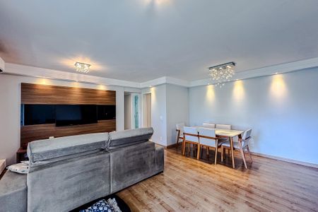 Apartamento à venda com 83m², 2 quartos e 2 vagas Apartamento à venda com 83m², 2 quartos e 2 vagasSala