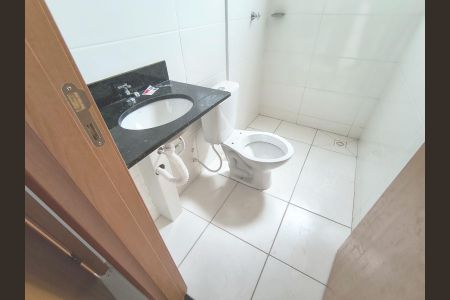 Apartamento para alugar com 52m², 2 quartos e 1 vaga Apartamento para alugar com 52m², 2 quartos e 1 vagaBanheiro da Suíte