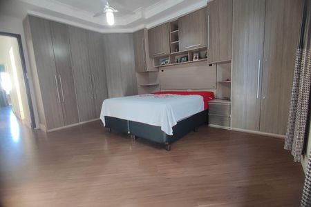 Casa à venda com 125m², 2 quartos e 2 vagasQuarto
