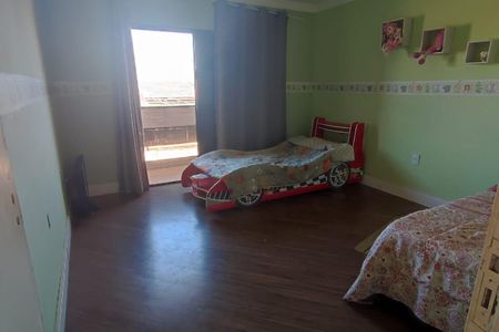 Quarto de casa à venda com 2 quartos, 125m² em Jardim Marek, Santo André