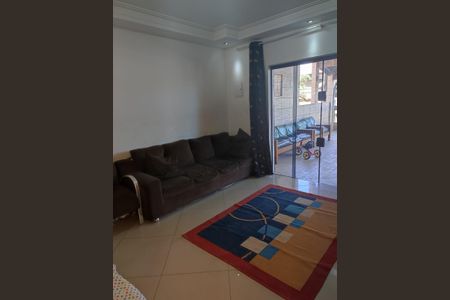 Sala de casa à venda com 2 quartos, 125m² em Jardim Marek, Santo André