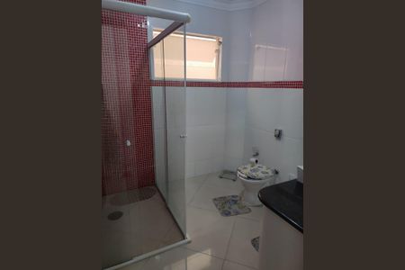 Casa à venda com 125m², 2 quartos e 2 vagasBanheiro